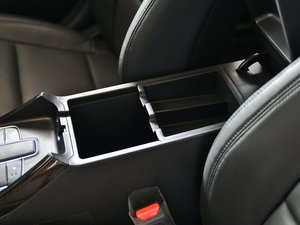 20132.4L Ԅ̄(w)촰 V g