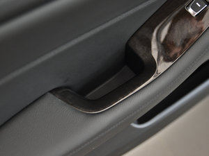 20132.4L Ԅ̄(w)촰 V g