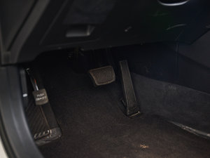 20132.4L Ԅ̄촰 V п؅^