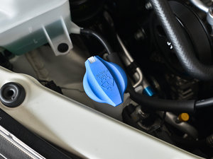 2013款2.4L 自动商务天窗版 京V 其它