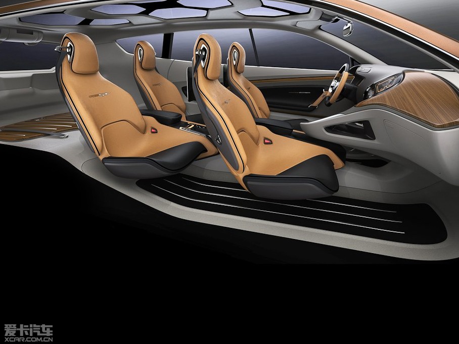 2013������Cross GT ������