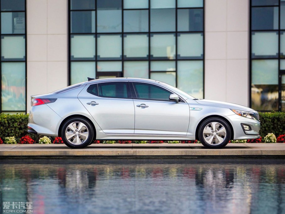 2014K5 Hybrid(M) 2.0L Hybrid Ş