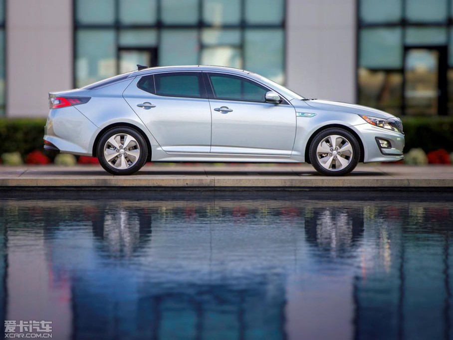 2014K5 Hybrid(M) 2.0L Hybrid Ş