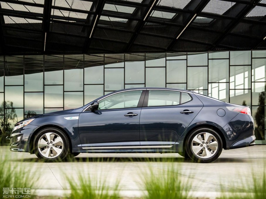 2014K5 Hybrid(M) 2.0L Hybrid Ş