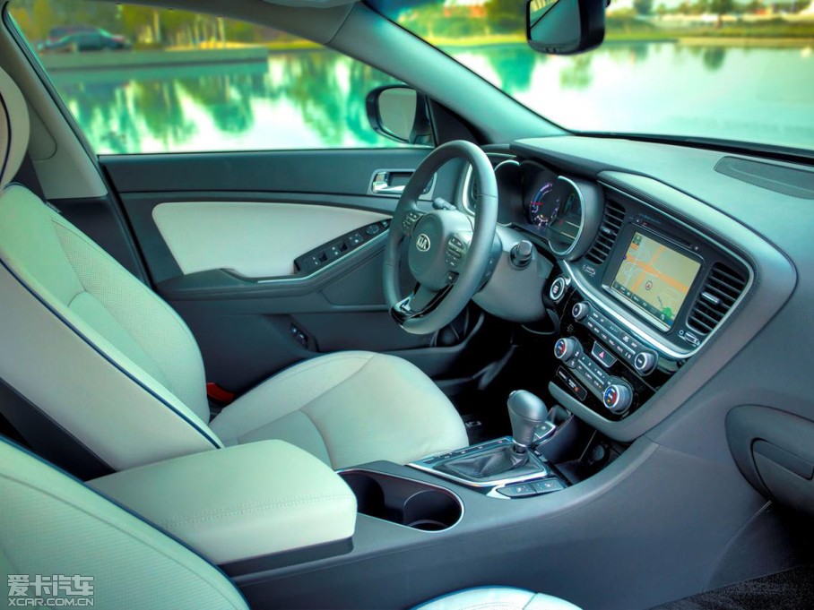 2014K5 Hybrid(M) 2.0L Hybrid Ş