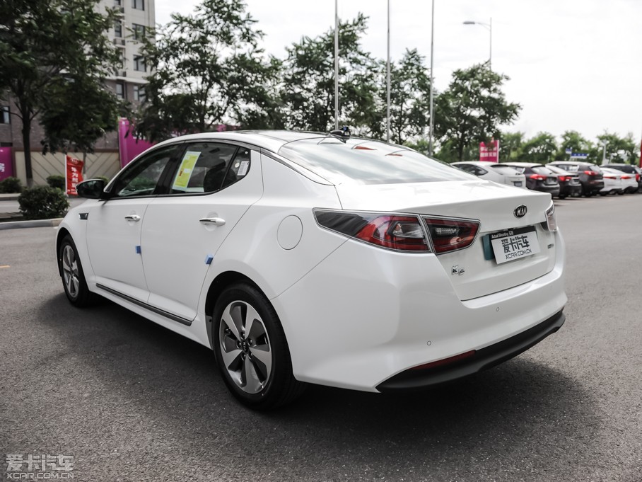 2014K5 Hybrid(M) 2.0L Hybrid Ş