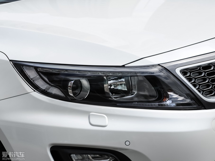 2014K5 Hybrid(M) 2.0L Hybrid Ş