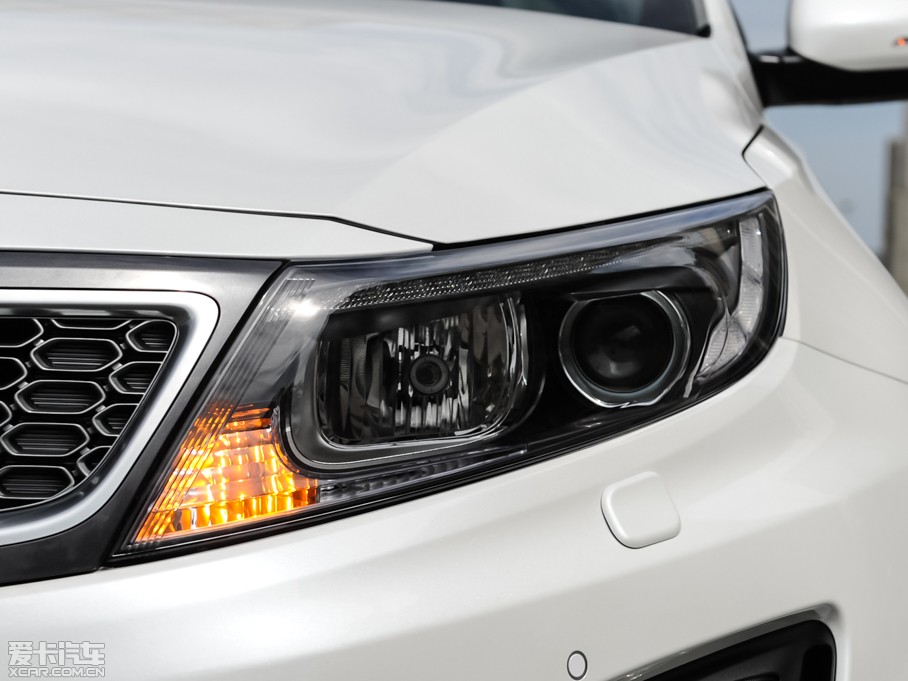 2014K5 Hybrid(M) 2.0L Hybrid Ş