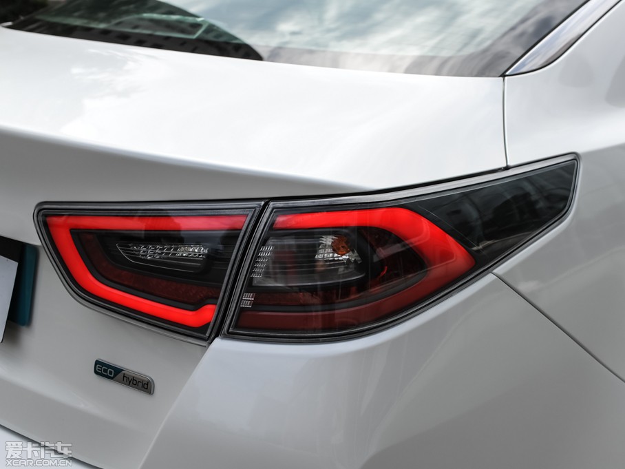 2014K5 Hybrid(M) 2.0L Hybrid Ş