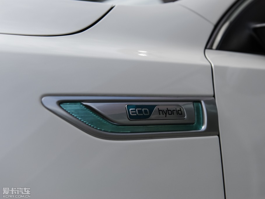 2014K5 Hybrid(M) 2.0L Hybrid Ş