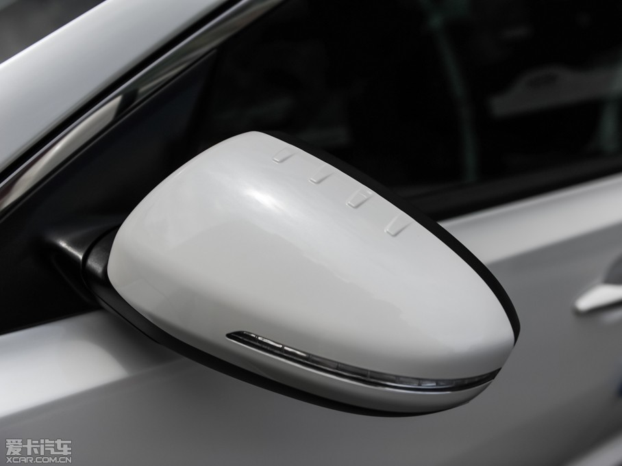 2014K5 Hybrid(M) 2.0L Hybrid Ş