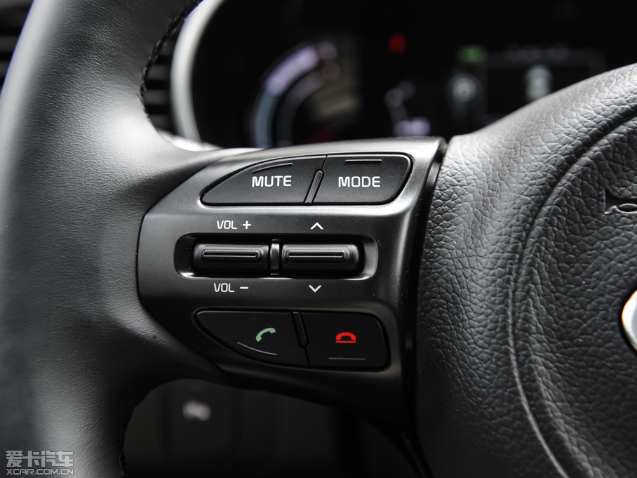 2014K5 Hybrid(M) 2.0L Hybrid Ş