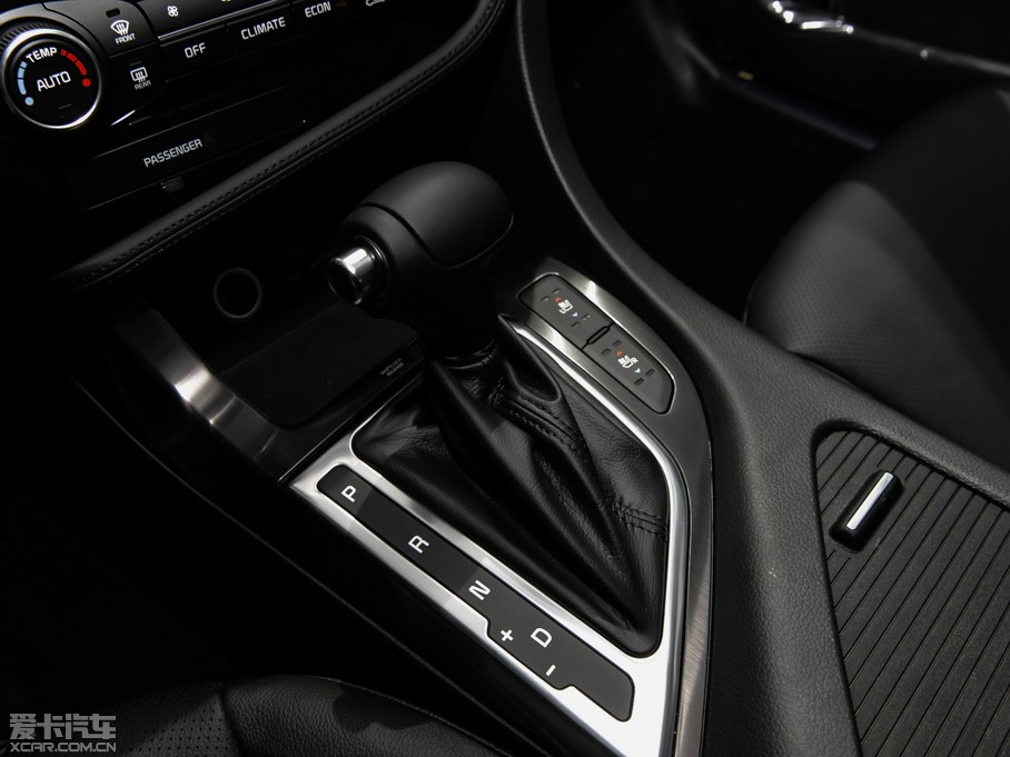 2014K5 Hybrid(M) 2.0L Hybrid Ş