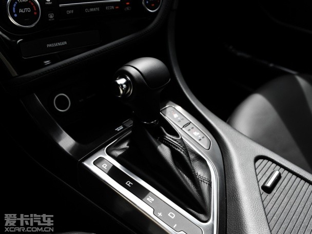 起亞(進口)2014款起亞K5混合動力