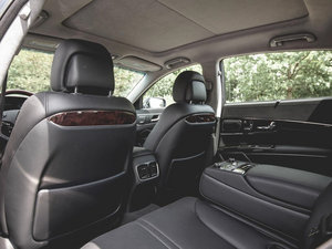 2015款3.8L 自动旗舰版 空间座椅