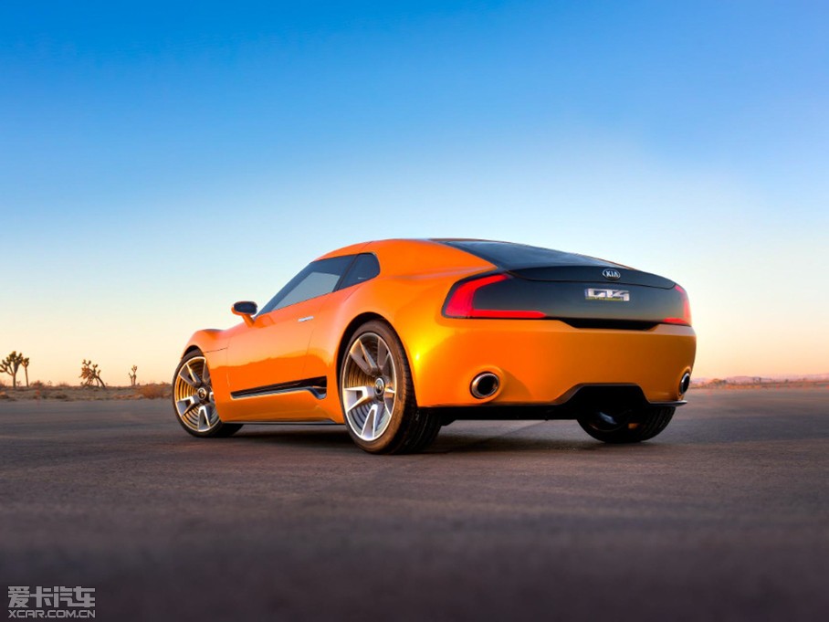 2014GT4 Stinger Concept