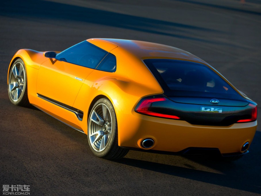 2014GT4 Stinger Concept