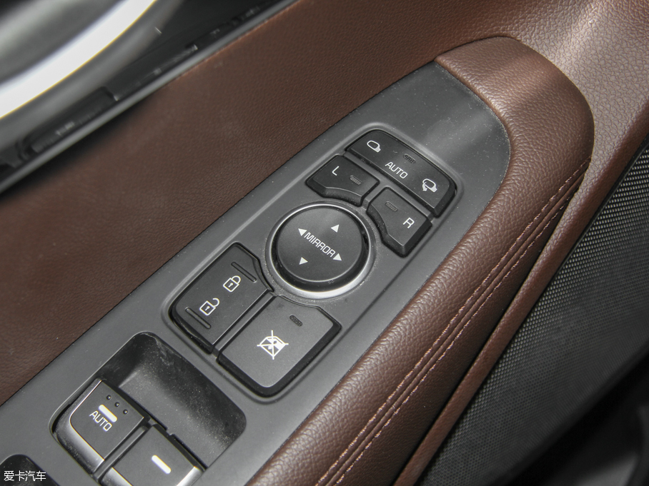 2015m L 2.0T GDI 򌾫Ӣ 7 IV