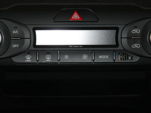 2015款L 2.4L GDI 汽油四驱运动版 5座 国IV 中控区