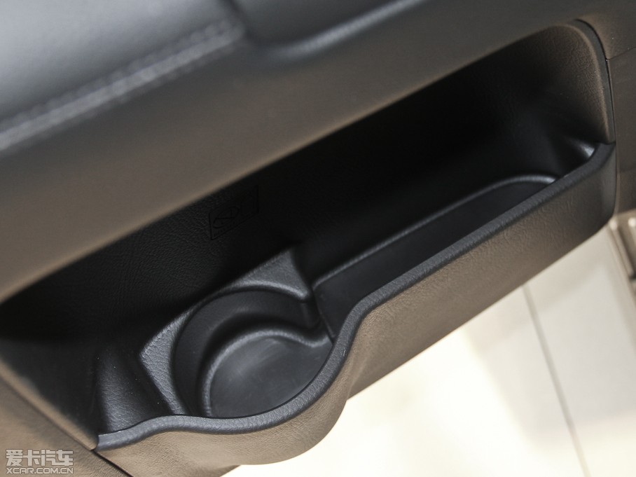 2015����J 3.8L ���A�� ��V