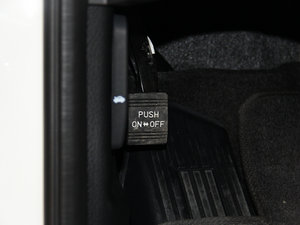 2015款3.8L 豪华版 国V 驻车制动器