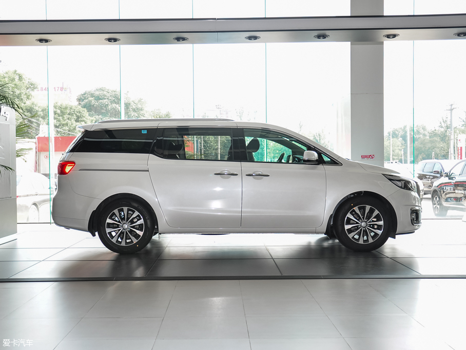 2015A(M) 3.3GDI A IV