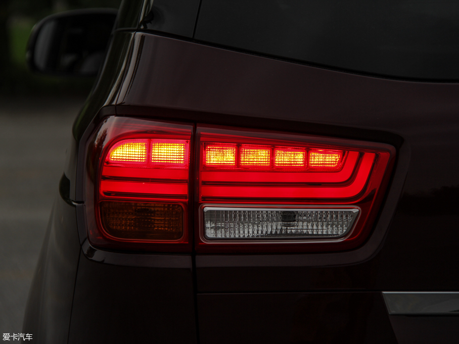 2015A(M) 3.3GDI A IV