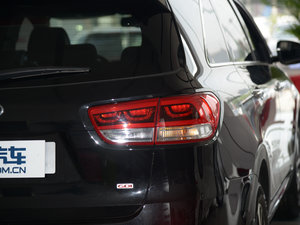 2016款L 2.4L GDI 四驱定制版 5座 国IV 尾灯