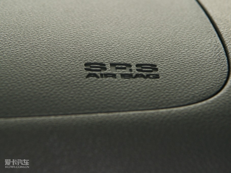 2011ј 2.0L 5Ԅ(dng)m