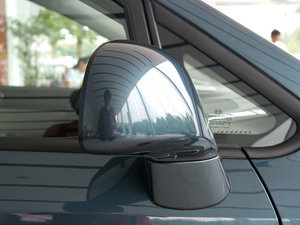 2011款2.0L 5座自动舒适版 细节外观