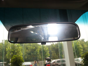 20112.0L 5Ԅ(dng)m g