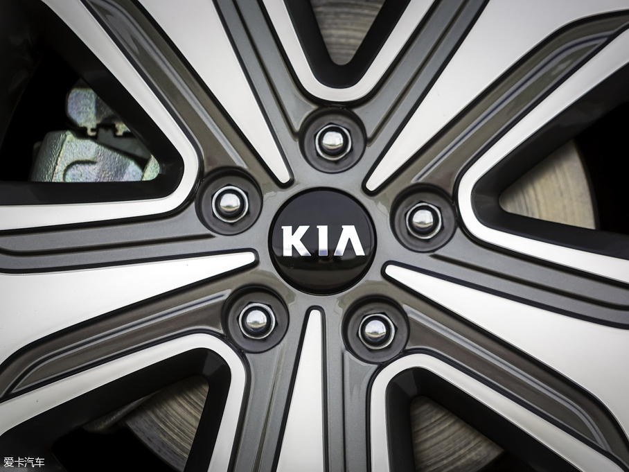 2016K5 Hybrid(M(jn)) Plug in Hybrid