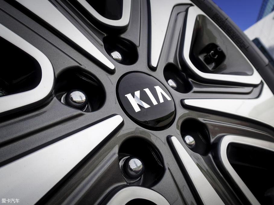 2016K5 Hybrid(M) Plug in Hybrid