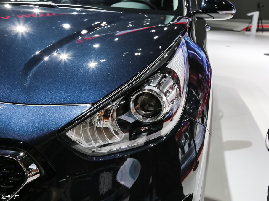 2017��O� 1.6L �p�x����Ş��