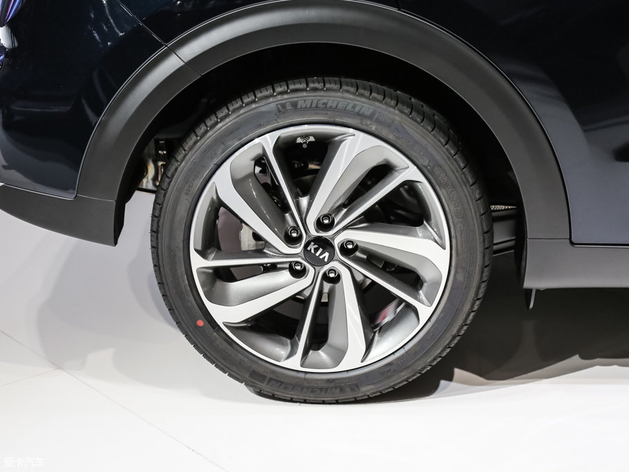 2017��O� 1.6L �p�x����Ş��