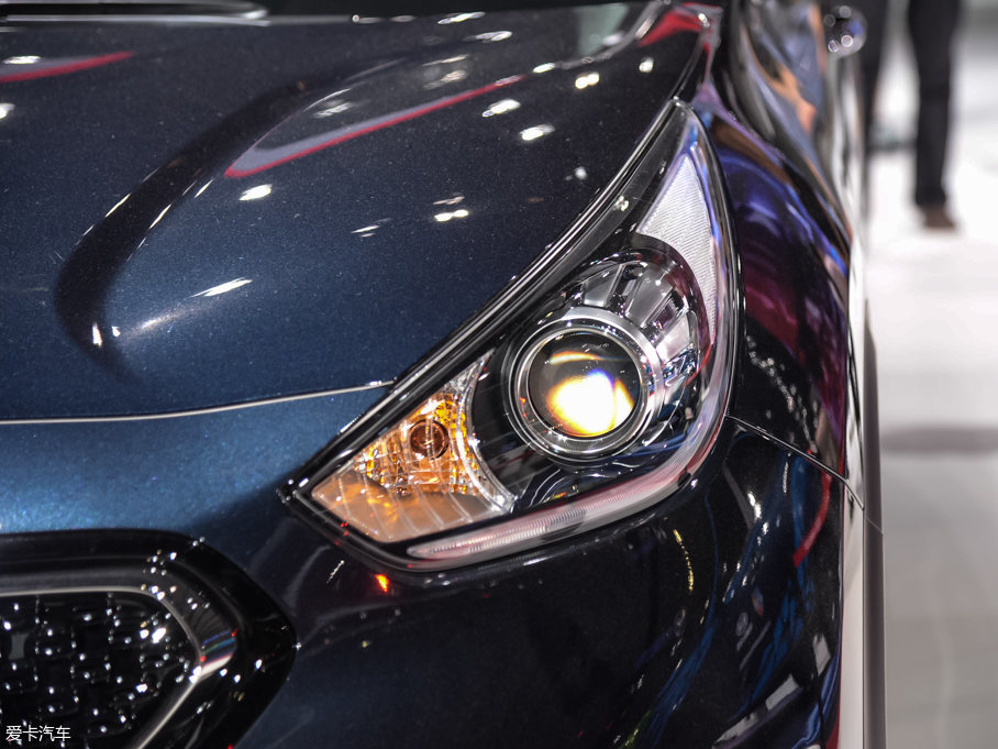 2017��O� 1.6L �p�x����Ş��