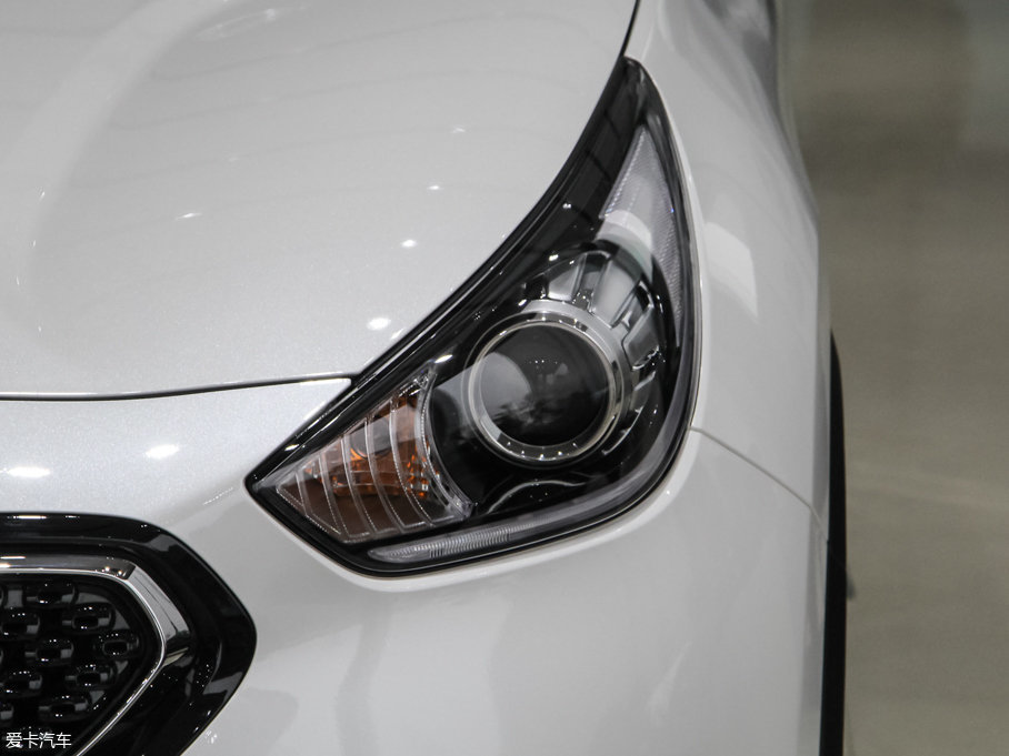 2017��O� 1.6L �p�x����Ş��