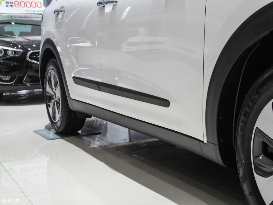 2017��O� 1.6L �p�x����Ş��