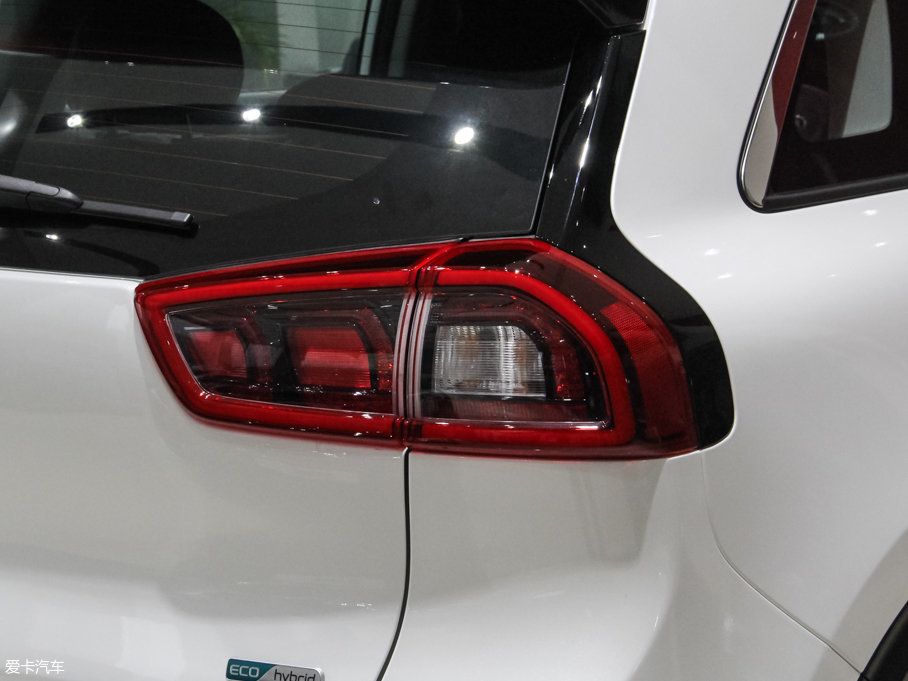 2017��O� 1.6L �p�x����Ş��