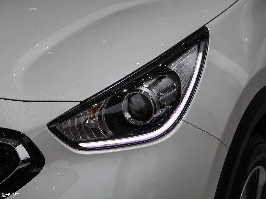 2017��O� 1.6L �p�x����Ş��