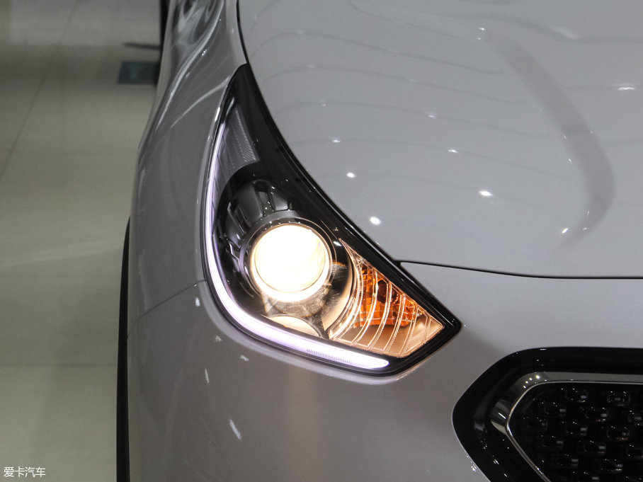 2017��O� 1.6L �p�x����Ş��