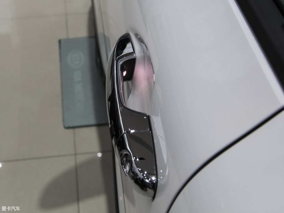 2017��O� 1.6L �p�x����Ş��