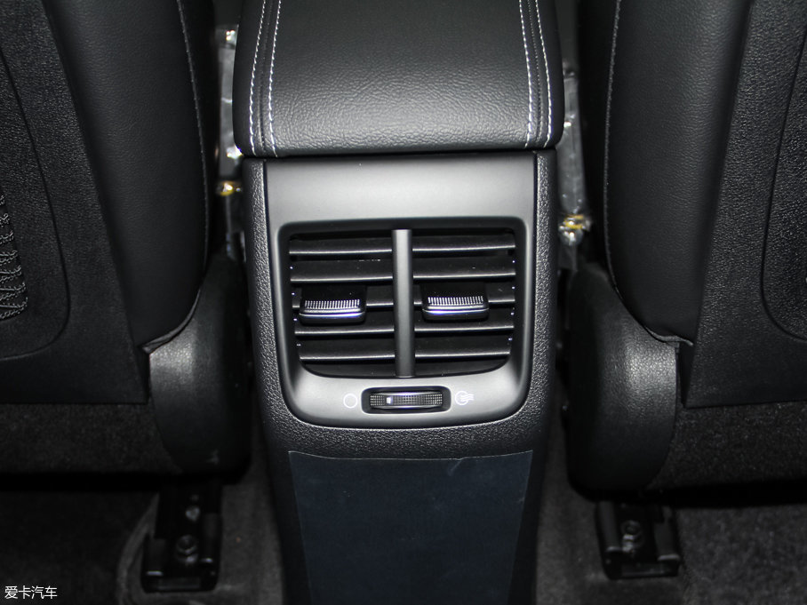 2017��O� 1.6L �p�x����Ş��