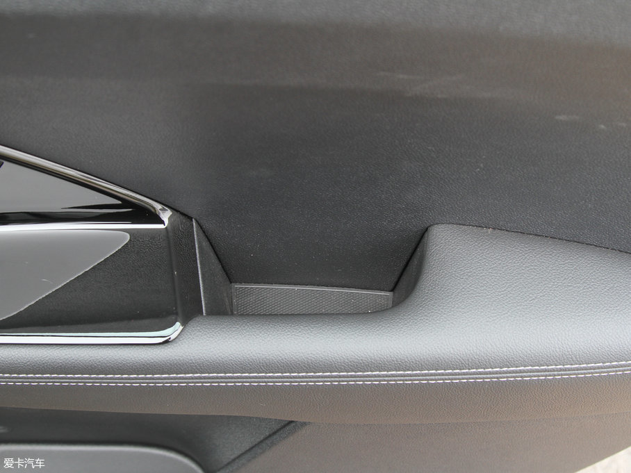 2017��O� 1.6L �p�x�Ϻ��A��