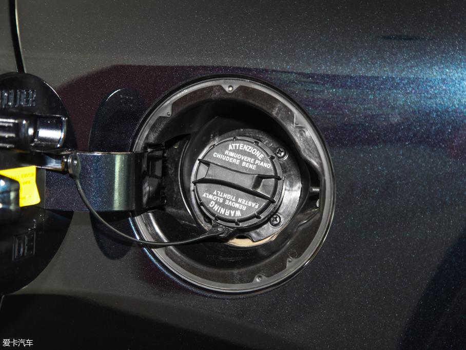 2017��O� 1.6L �p�x�Ϻ��A��