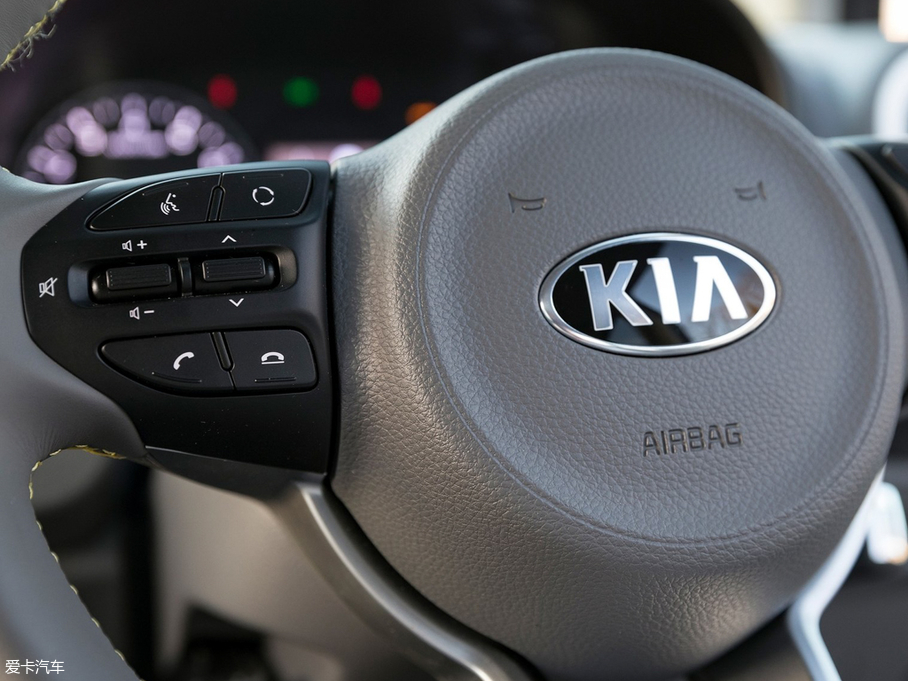 2018������Picanto X-Line