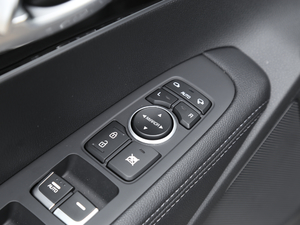 2018L 2.0T ̓A 5 п؅^