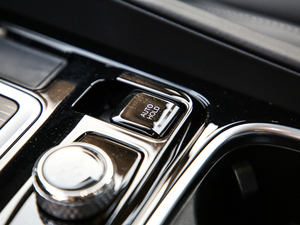 20192.2T (q)F 7 п؅^(q)