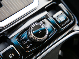 20192.2T (q)F 7 п؅^(q)