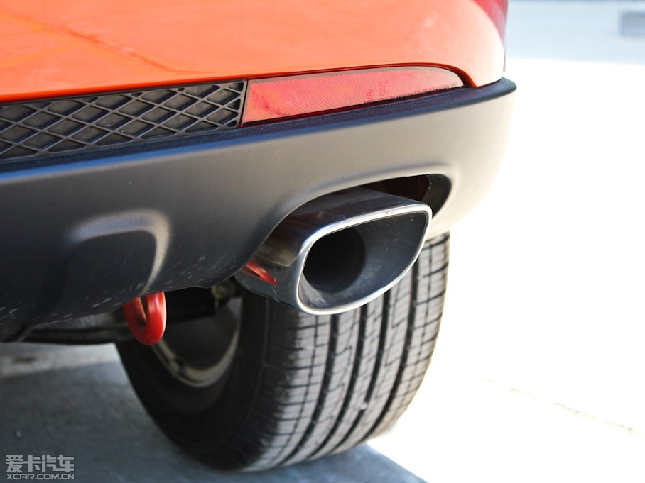 2011m 2.0T (q)ԄӺA(do)